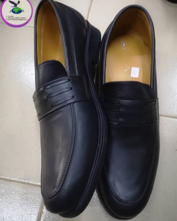 Souliers Classic/Pierre Cardin Cuir/Semelle Gomme