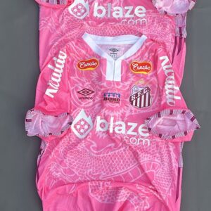 Tout qualité de maillot est disponible chez tokooos frère et livraison par tout dans le monde