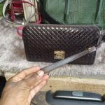 Pochette homme en cuir