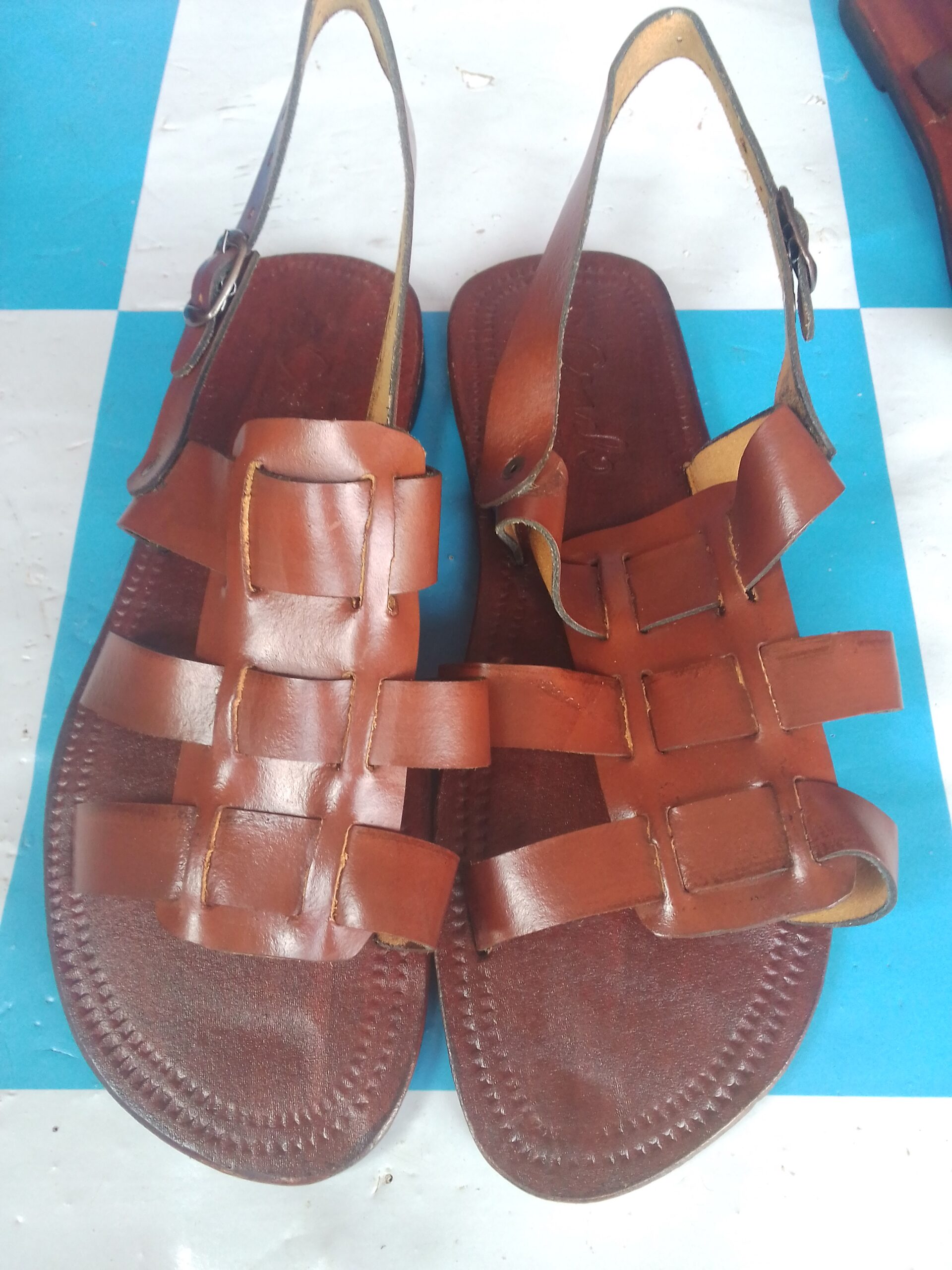 Chaussure en cuir homme