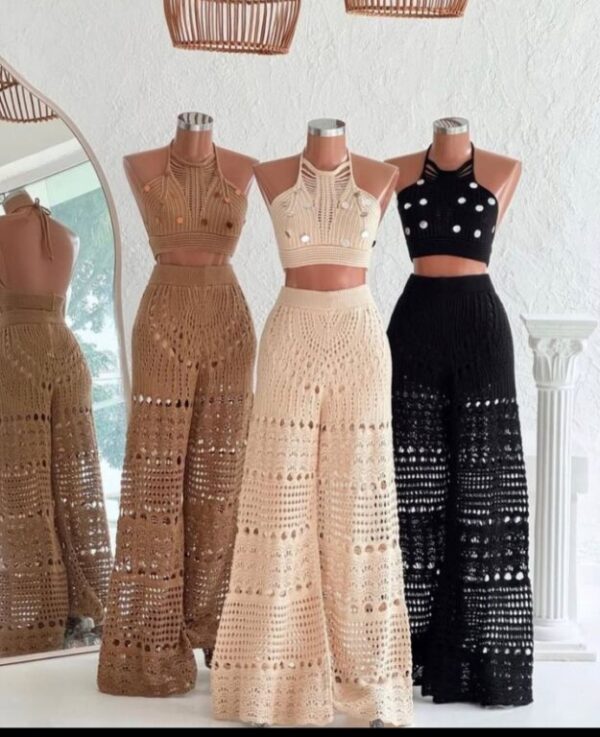 Vêtements Ensemble en laine de différentes couleurs
