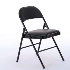 Chaise noire pliante