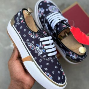 Van's